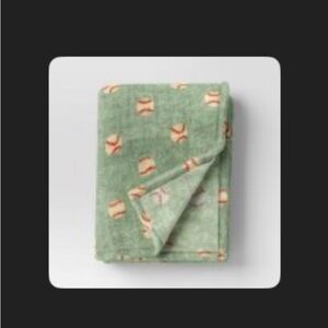 50”x60” Baseball plush throw blanket green